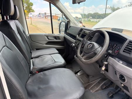 2019-Volkswagen-Crafter-50-20TDi-103KW-XLWB-FC-PV_10
