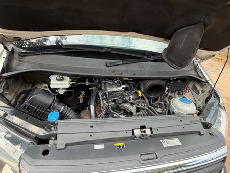 2019-Volkswagen-Crafter-50-20TDi-103KW-XLWB-FC-PV_11