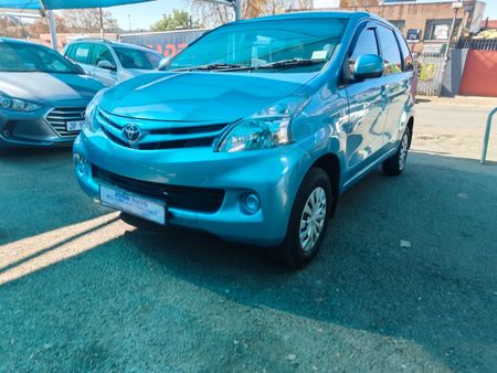 2015-Toyota-Avanza-15-SX_1