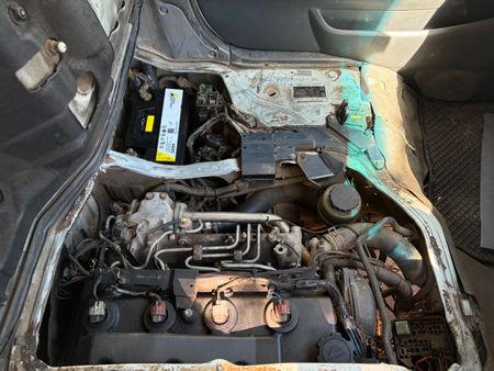 2005-Toyota-Quantum-25-D-4D-Panel-Van_9
