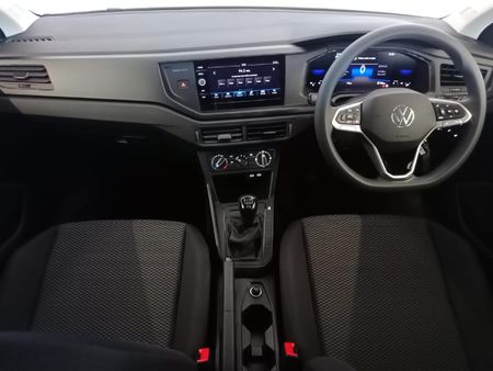 2026-Volkswagen-Polo-10-TSI_29