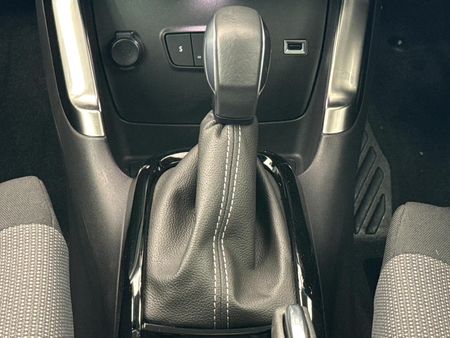 2024-Citroen-C3-Aircross-12T-Puretech-Shine-Auto_10