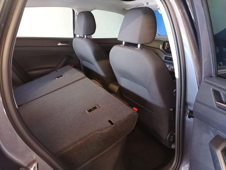 2026-Volkswagen-Polo-10-TSI-Life_21