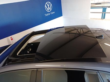 2026-Volkswagen-Polo-10-TSI-Life_8