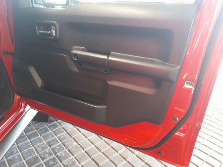 2024-Suzuki-Jimny-15-GLX-AllGrip-5-Door-Auto_10