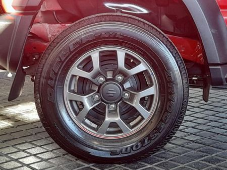 2024-Suzuki-Jimny-15-GLX-AllGrip-5-Door-Auto_24