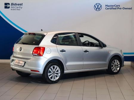 2022-Volkswagen-Polo-Vivo-14-Trendline-5-dr_9