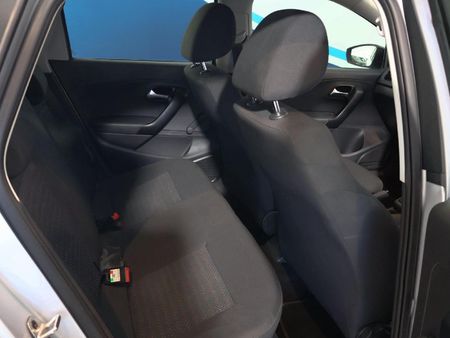 2022-Volkswagen-Polo-Vivo-14-Trendline-5-dr_14