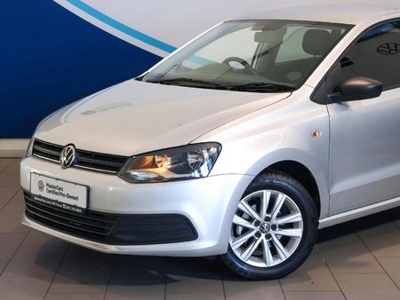 2022-Volkswagen-Polo-Vivo-14-Trendline-5-dr_4