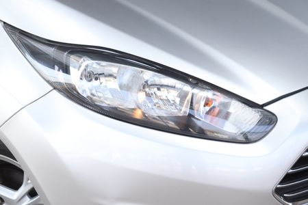 2017-Ford-Fiesta-10-EcoBoost-Trend-Auto-5-dr_4