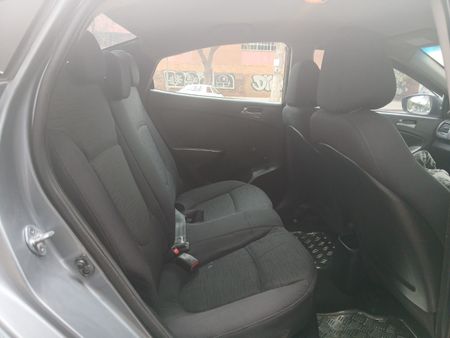2020-Hyundai-Accent-16-GLS-Fluid_11