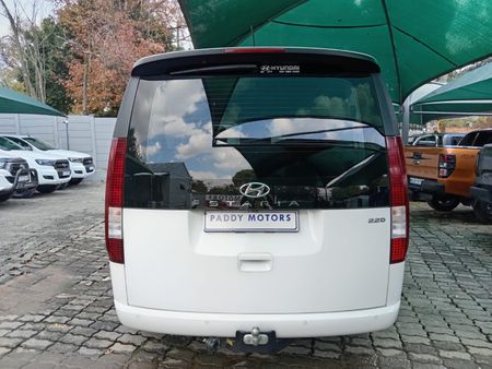 2021-Hyundai-Staria-22d-Executive-Auto_13