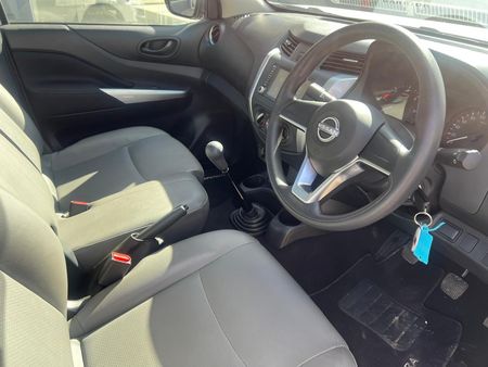 2025-Nissan-Navara-DEMO-25-DDTi-XE-Single-Cab_7