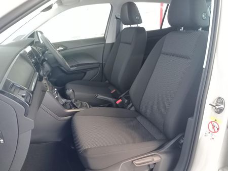 2026-Volkswagen-T-Cross-10-TSI-Auto_11