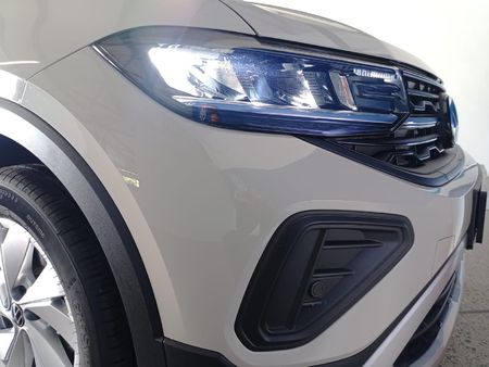 2026-Volkswagen-T-Cross-10-TSI-Auto_7