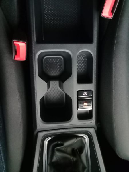 2025-Volkswagen-Caddy-Cargo-16i-81kw-Panel-Van_14