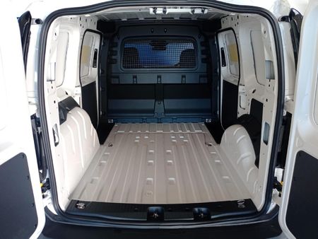 2025-Volkswagen-Caddy-Cargo-16i-81kw-Panel-Van_21
