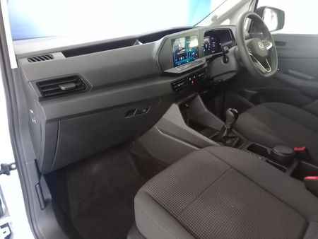 2025-Volkswagen-Caddy-Cargo-16i-81kw-Panel-Van_23