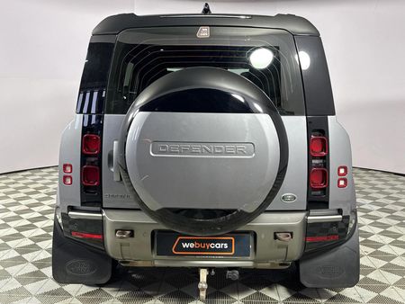 2023-Land-Rover-Defender-110-D300-HSE-X-Dynamic_17