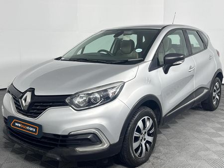 2017-Renault-Captur-900T-Blaze-66kW_0