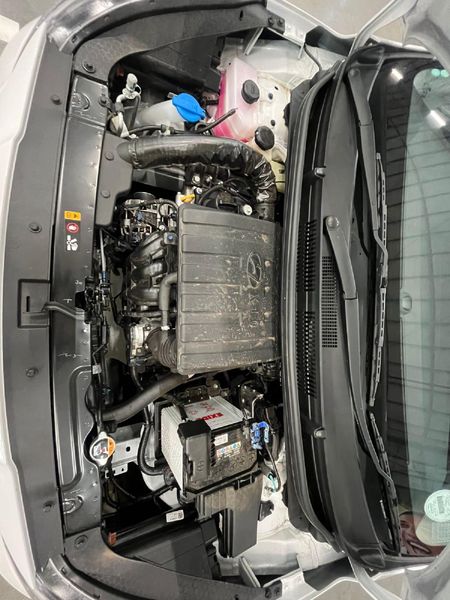2025-Hyundai-Grand-i10-10-Motion_12