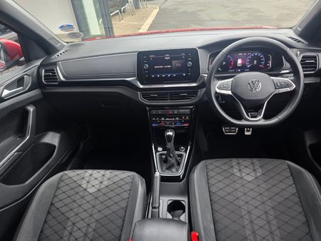 2025-Volkswagen-T-Cross-10-TSI-R-Line-Auto_6