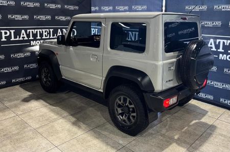 2021-Suzuki-Jimny-15-GLX_7