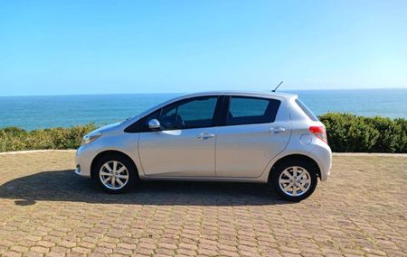 2014-Toyota-Yaris-13-Auto-5-dr_3