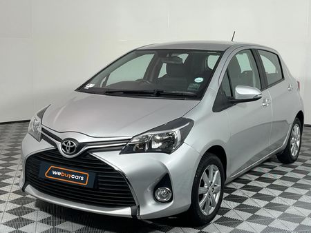 2017-Toyota-Yaris-13-Auto-5-dr_0
