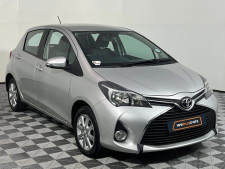 2017-Toyota-Yaris-13-Auto-5-dr_13