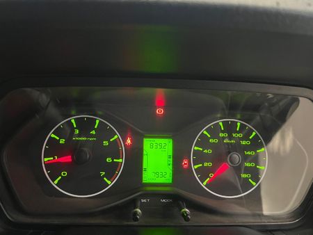 2023-Mahindra-Pik-Up-22-mHawk-S6-4x4-Double-Cab_10