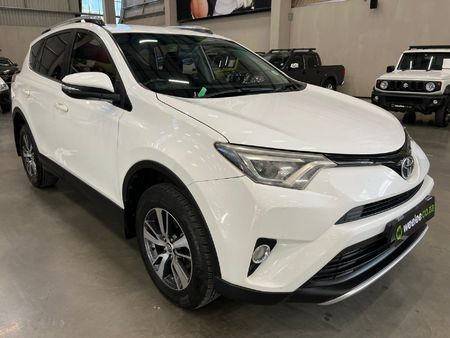 2018-Toyota-RAV4-20-GX-Auto_0