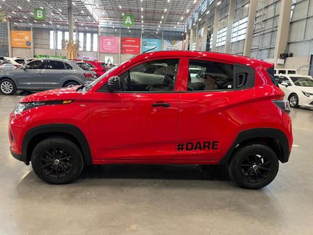 2022-Mahindra-KUV-100-12-K2-Dare_5
