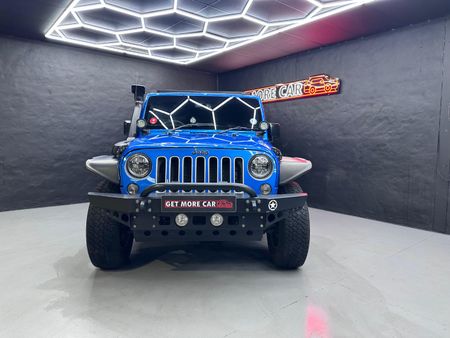 2016-Jeep-Wrangler-Unlimited-Rubicon-36-V6-Auto_1