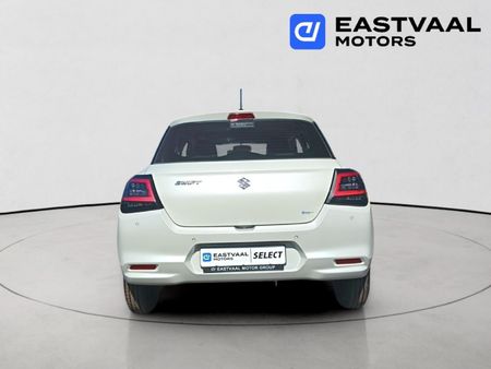 2025-Suzuki-Swift-12-GL_5