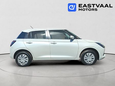 2025-Suzuki-Swift-12-GL_7
