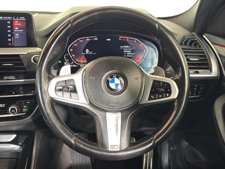 2021-BMW-X4-xDrive20d_13