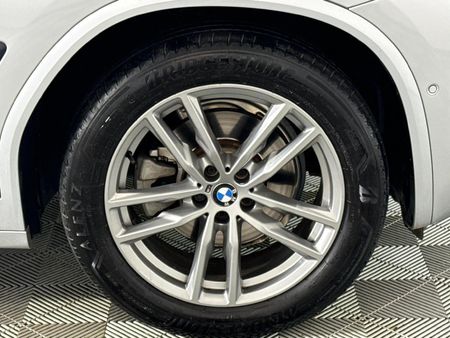2021-BMW-X4-xDrive20d_4