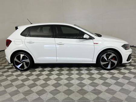 2021-Volkswagen-Polo-20-GTI-Auto-147kW_17