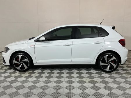 2021-Volkswagen-Polo-20-GTI-Auto-147kW_19