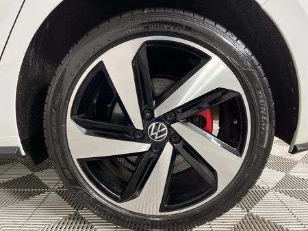 2021-Volkswagen-Polo-20-GTI-Auto-147kW_4