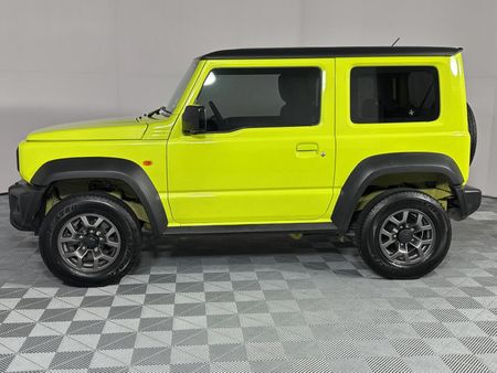 2021-Suzuki-Jimny-15-GLX_18