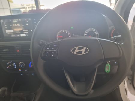 2026-Hyundai-Grand-i10-10-Executive-with-6-airbags-and-stability-contro_10