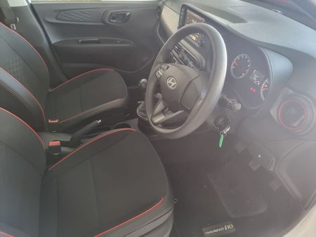 2026-Hyundai-Grand-i10-10-Executive-with-6-airbags-and-stability-contro_8