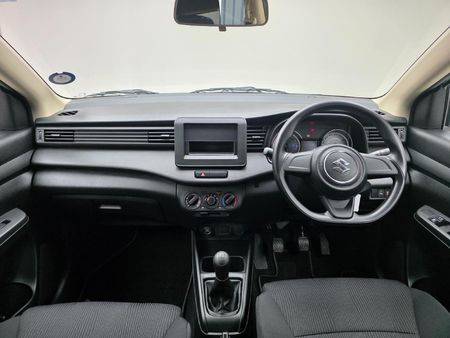 2026-Suzuki-Ertiga-15-GA_15