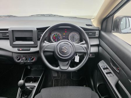 2026-Suzuki-Ertiga-15-GA_19