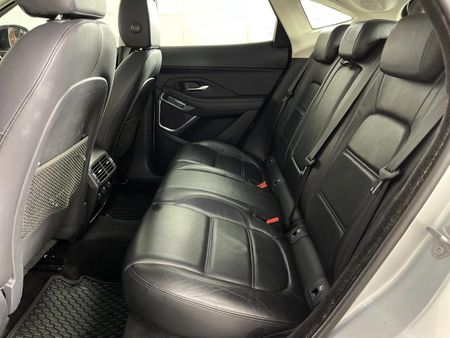2019-Jaguar-E-Pace-D180-20D-SE-132kW_3