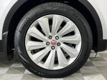 2019-Jaguar-E-Pace-D180-20D-SE-132kW_5