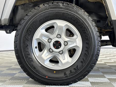 2023-Toyota-Land-Cruiser-79-45-D-Single-Cab_2