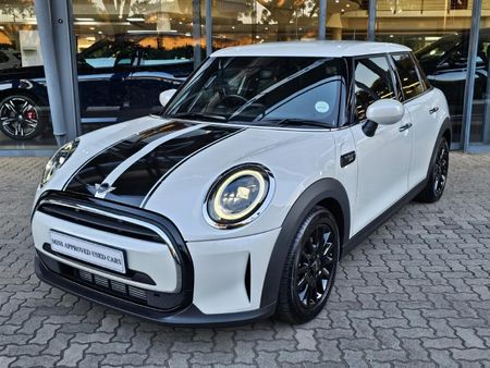 2023-MINI-Hatch-One-15T-5-dr-Auto_0